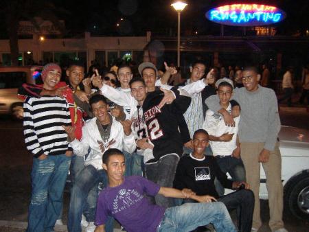 MOI ET HI9CHAM ET............